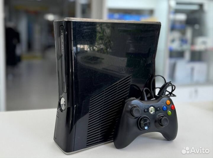 Xbox 360 + 1пр/геймпад + 37 игр