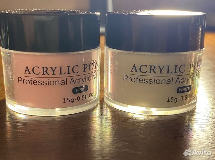Для наращивания ногтей акриловая пудра