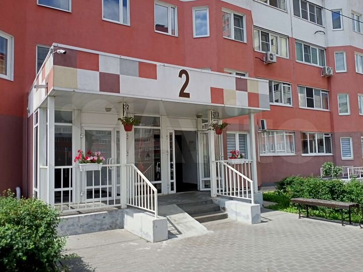 2-к. квартира, 83,2 м², 1/18 эт.