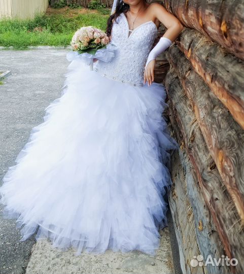 Свадебное платье