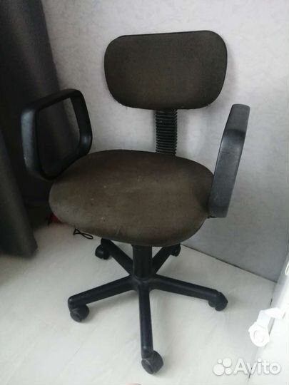 Компьютерное кресло