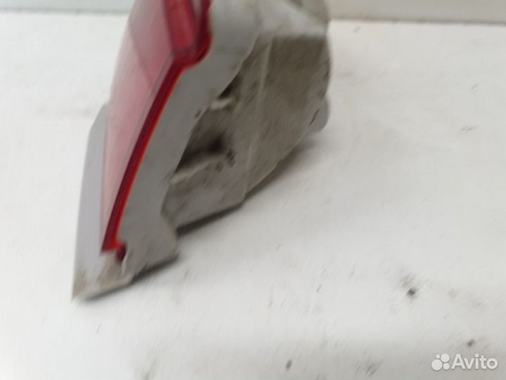 Фонарь противотуманный задний правый Toyota Land