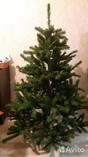 Елка искуственная