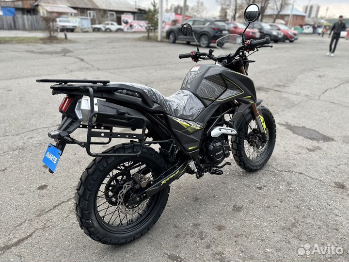 Avantis Tourist 250