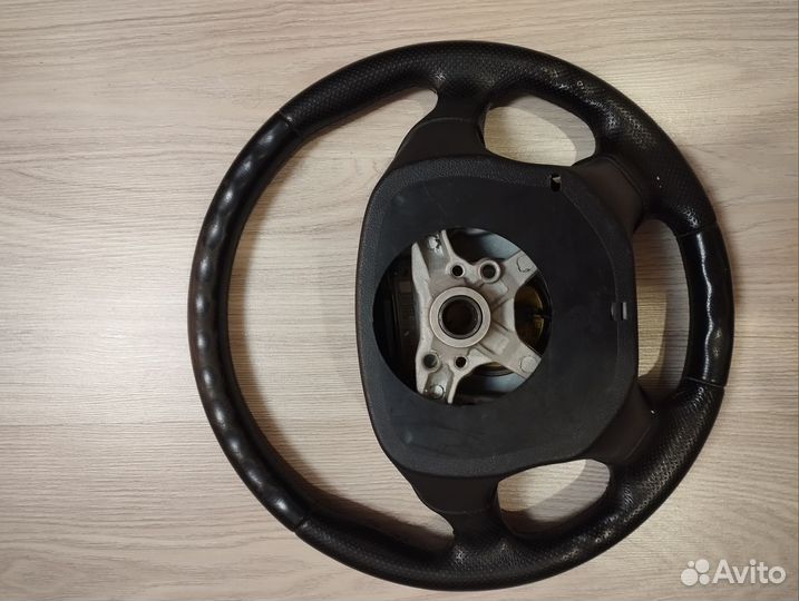 Руль Subaru в сборе с подушкой и пиропатроном