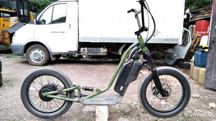 Электросамокат,Электроскутер