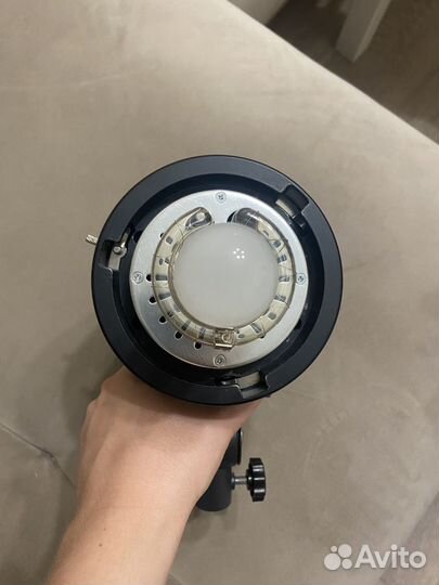 Вспышка импульсный свет godox de200