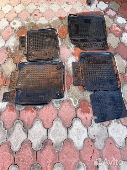 Ковры в салон автомобиля