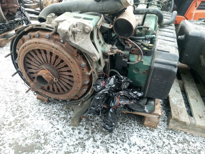 Двигатель Volvo D12D 500