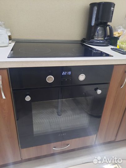 Духовой шкаф