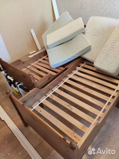 Детская раздвижная кровать Лексвик (IKEA)