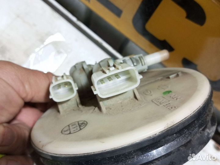 Бензонасос Nissan March k11 CG10