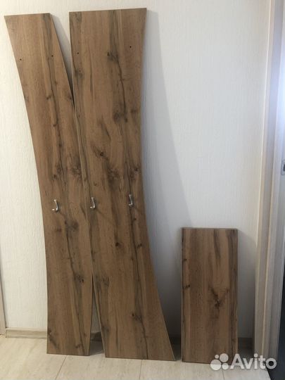 Вешалка настенная в прихожую