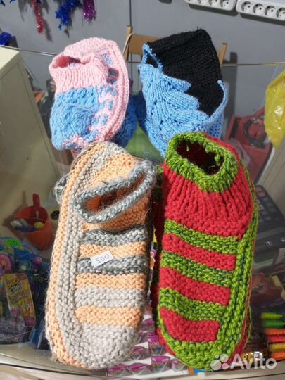 Носки вязаные ручной работы. новые