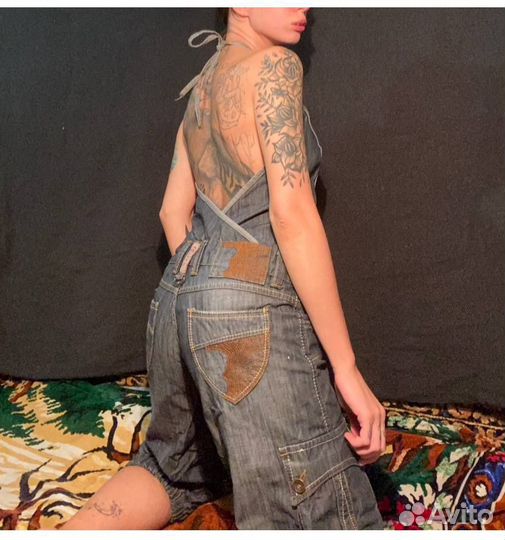 Джинсовый комбинезон женский