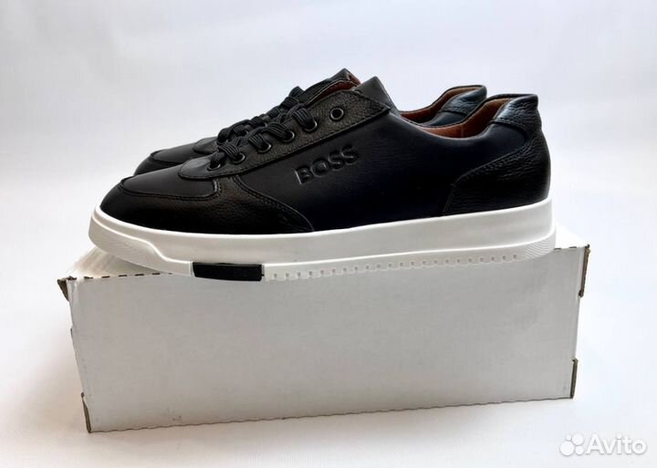 Кроссовки Boss надежные