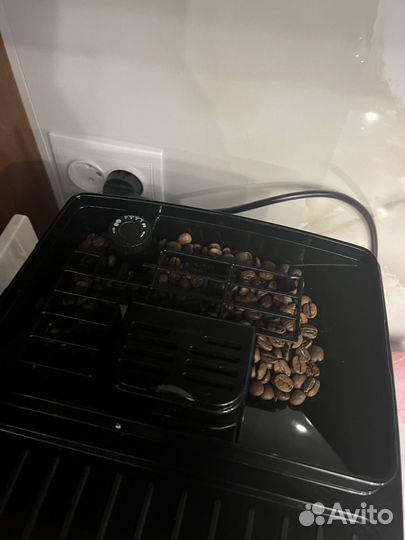 Кофемашина delonghi