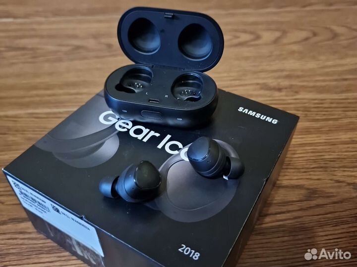 Samsung gear iconx 2018