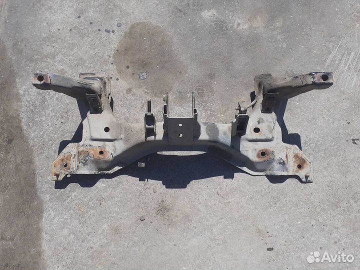 Балка подмоторная Kia Spectra