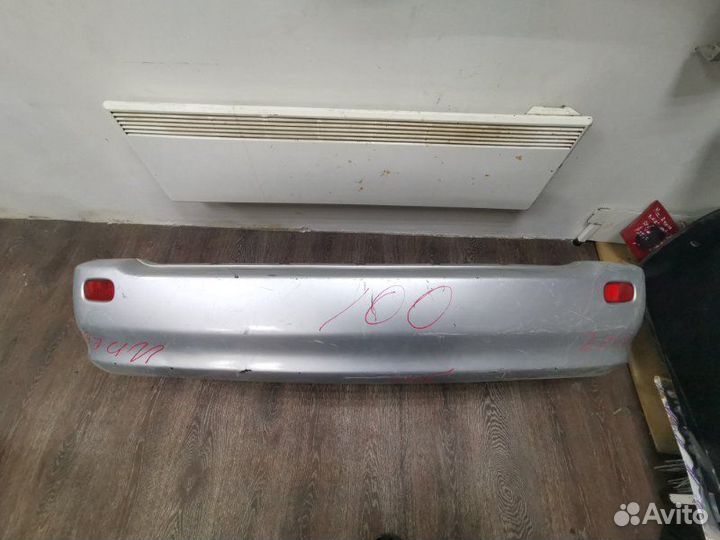 Бампер задний Toyota Ipsum