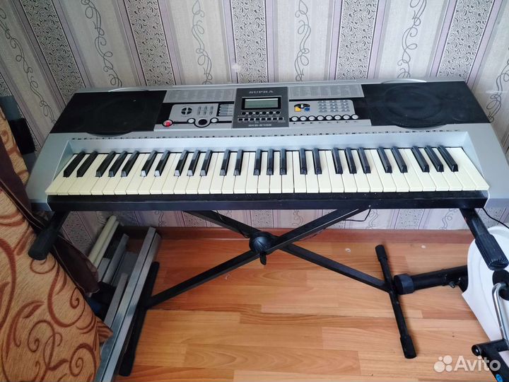 Синтезатор supra