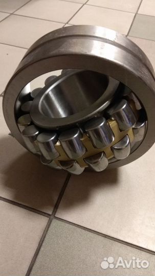 Подшипник поворотный 22328CA/W33