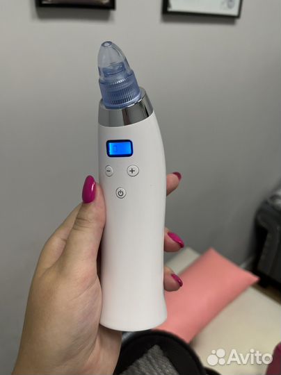 Вакуумный аппарат для чистка лица