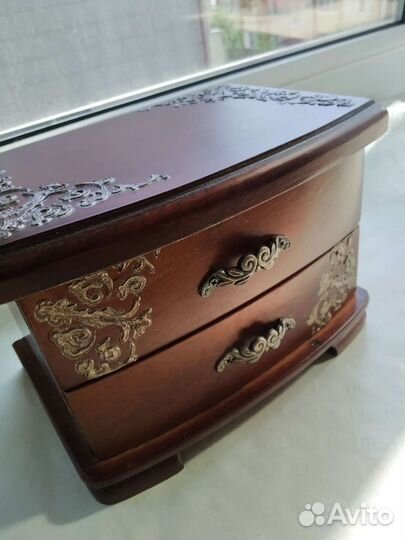 Шкатулка Новая