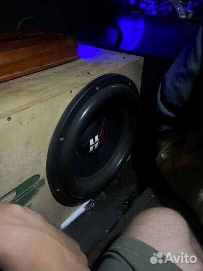 Сабвуфер headshot 15 и gryphon 3200