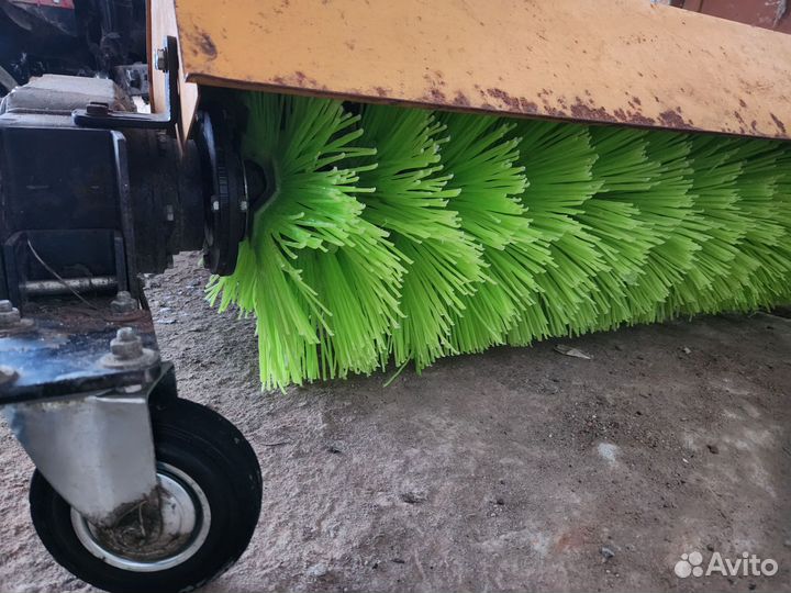 Щетка коммунальная щк-00010М для мтз-132Н и пр