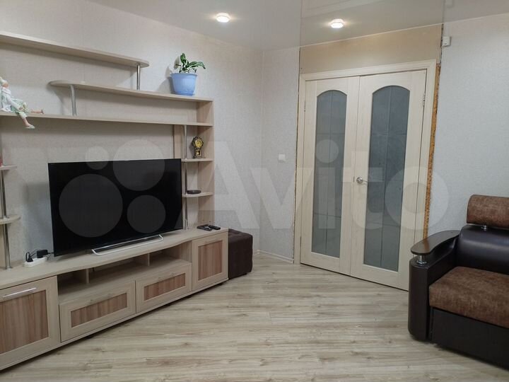 3-к. квартира, 63,2 м², 2/5 эт.