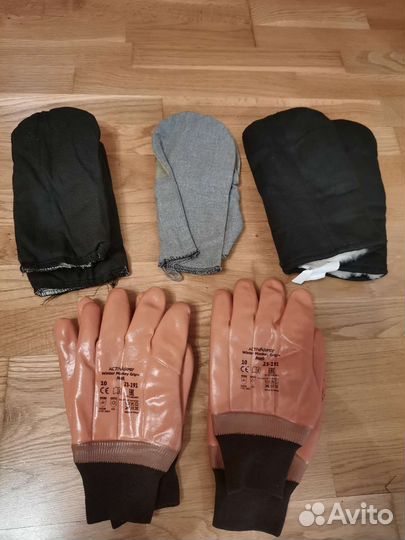 Перчатки