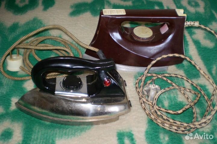 Утюги электрические старые СССР и РФ