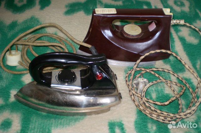 Утюги электрические старые СССР и РФ