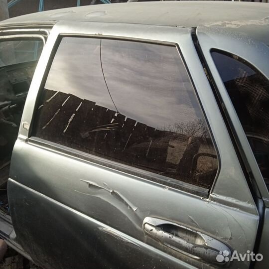 Стекло боковое 2110