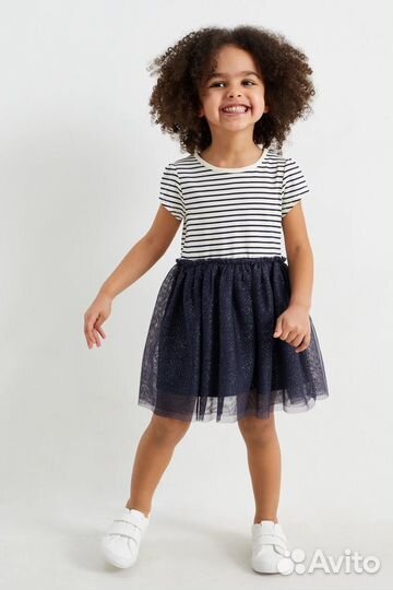 Платье C&A 128 для девочки