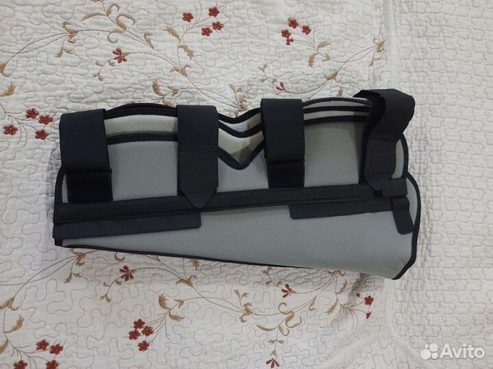 Коленный тутор