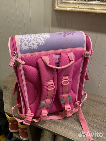 Школьный ранец