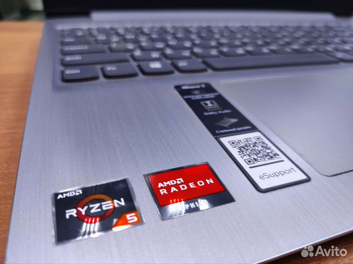 Lenovo Ryzen 5 3500U/Vega 8/8 озу/500 ssd