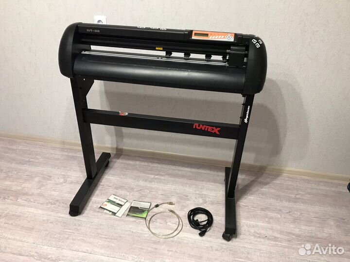 Режущий плоттер