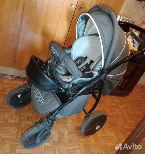 Коляска zippy 2 в 1