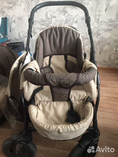 Коляска zippy 2 в 1