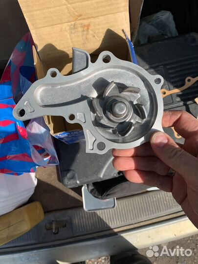 Помпа aisin WPT-018