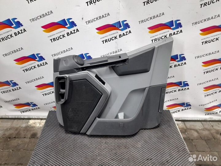 Обшивка двери Renault T