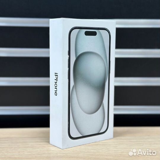 iPhone 15, 256 ГБ