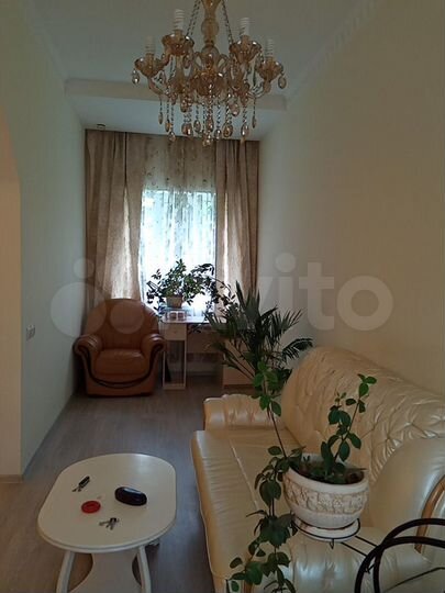 Дом 298 м² на участке 17 сот.