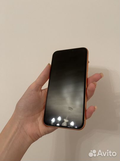 iPhone Xr, 64 ГБ