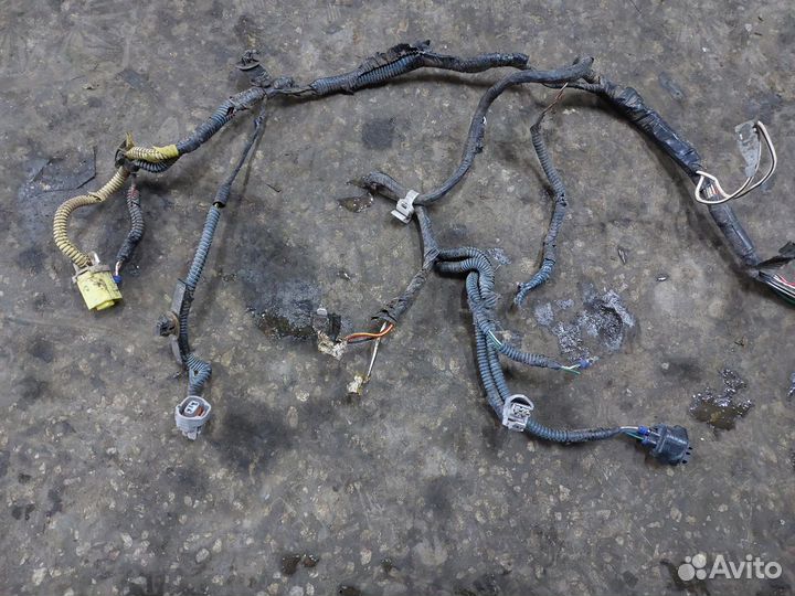 Проводка подкапотная 2KD-FTV МКПП G7 toyota Hilux