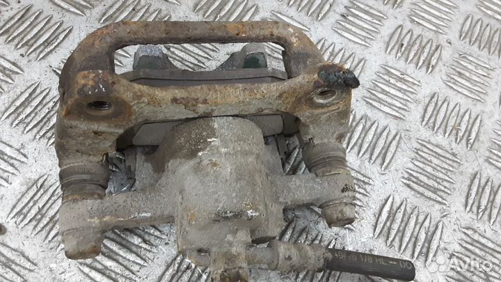 Суппорт тормозной задний правый Chevrolet lacetti