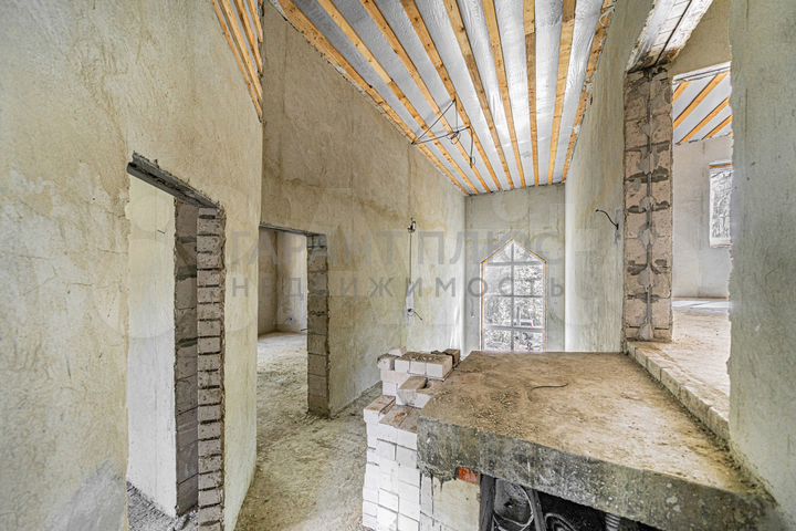 Коттедж 294 м² на участке 15 сот.